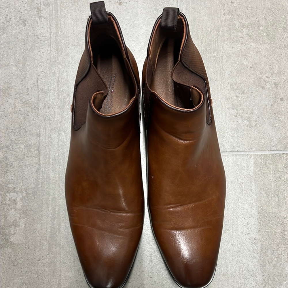 Tommy Hilfiger Brown Leather Chukka Boots
